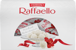 Конфеты RAFFAELLO с цельным миндальным орехом в кокосовой обсыпке, 240г, фото