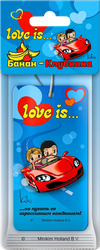 Ароматизатор автомобильный MIODORE Love Is... Банан-Клубника, подвесной, крупный план