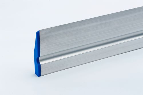 Правило трапеция «ALUKOMTOOLS-OPTIMAL PLASTER» 250 см, крупный план