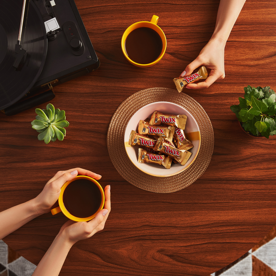Конфеты TWIX Minis с печеньем и карамелью, покрытые молочным шоколадом, 184г, предпросмотр